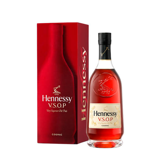 CONGAC HENNESSY V.S.O.P. x 700 ml.