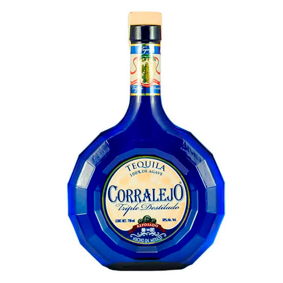 TEQUILA CORRALEJO TRIPLE DESTILADO X 750 CC